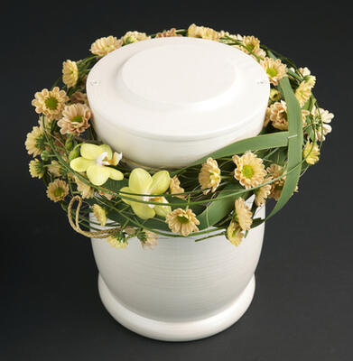 9_sorg_chrysantemum_orkide_urne